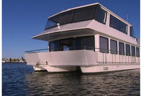 Luxury Marina Accommodation, Townsville